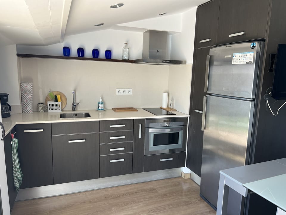 Superior Apartment | Private kitchen | Mini-fridge, electric kettle