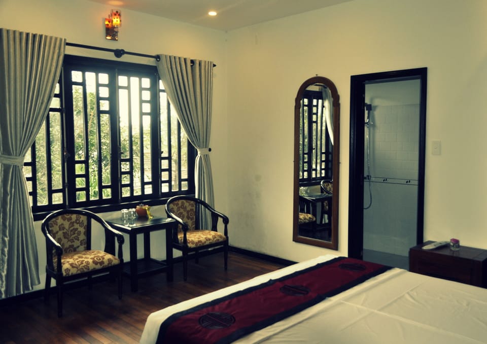 Deluxe Double Room, Balcony | Minibar, desk, soundproofing, free WiFi