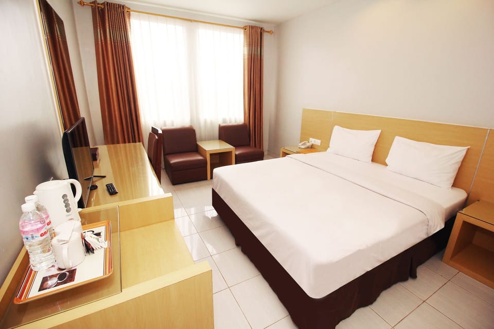 Deluxe Double Room | WiFi (free), bed sheets
