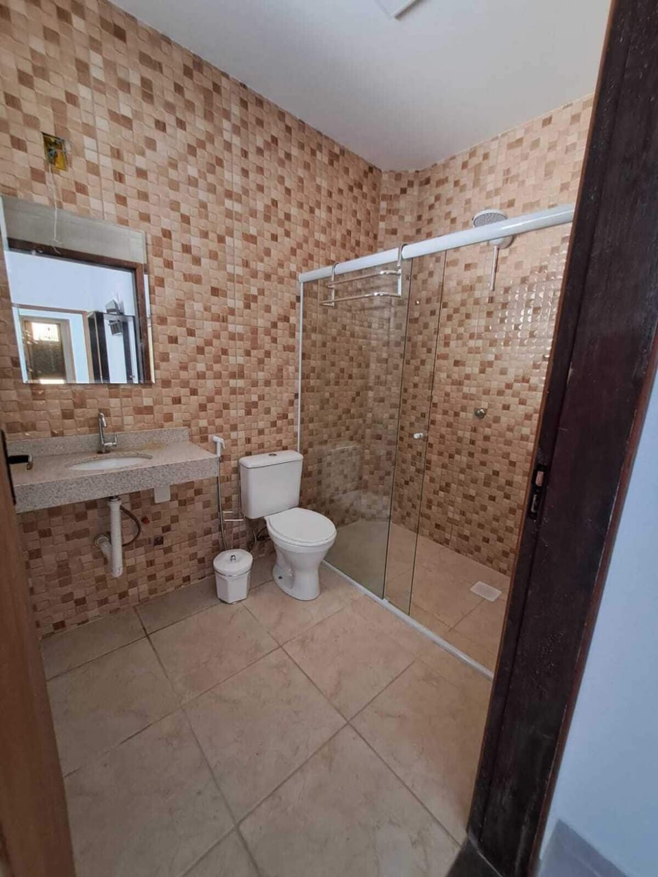 Shower, towels, soap, toilet paper