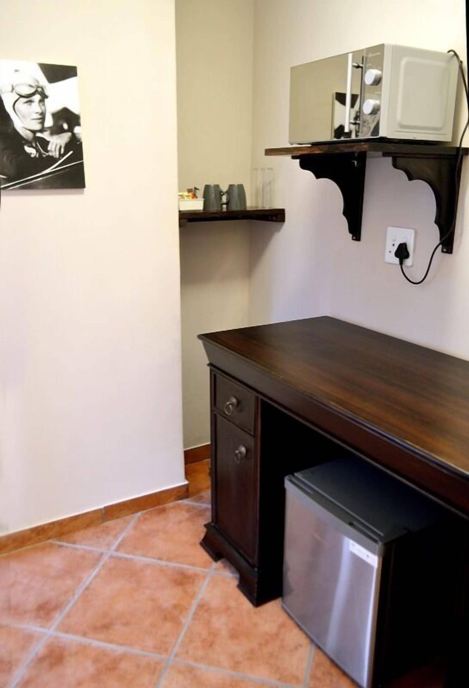 Amelia Earhart | Room amenity
