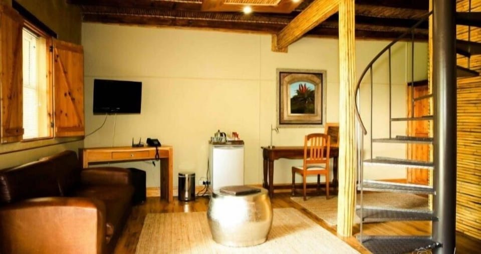 Family Room, 2 Bedrooms (staircase access) | Minibar, in-room safe, free WiFi, wheelchair access