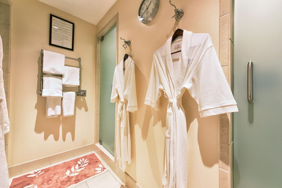 Hot stone massages, deep-tissue massages, Swedish massages