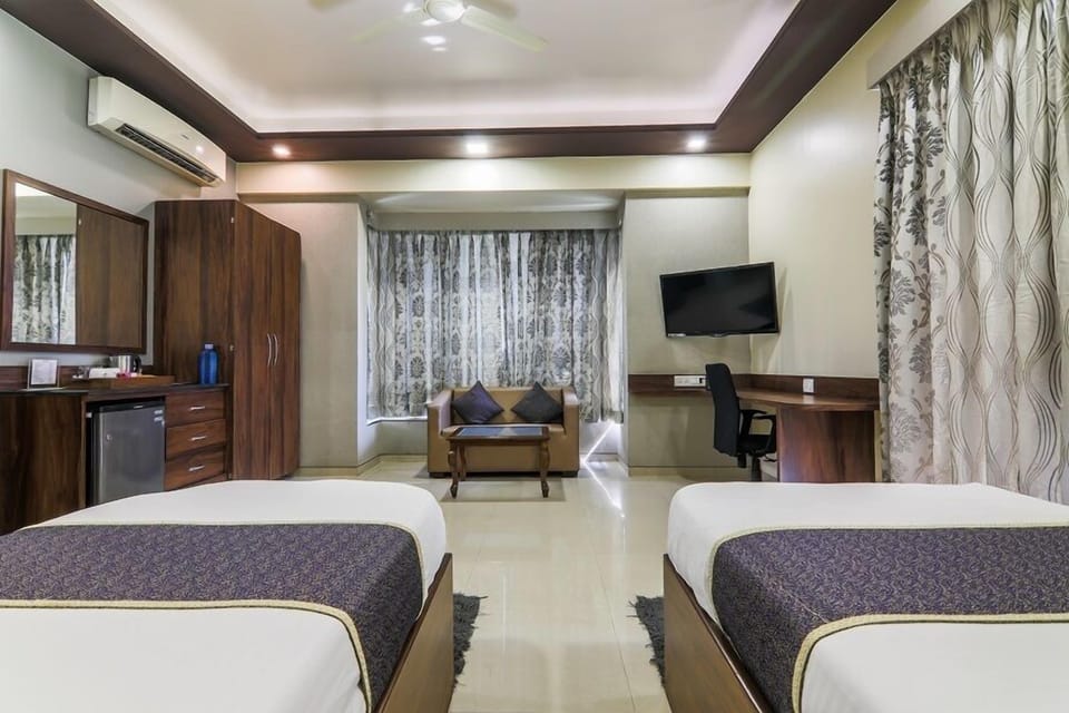 1 bedroom, minibar, in-room safe, desk