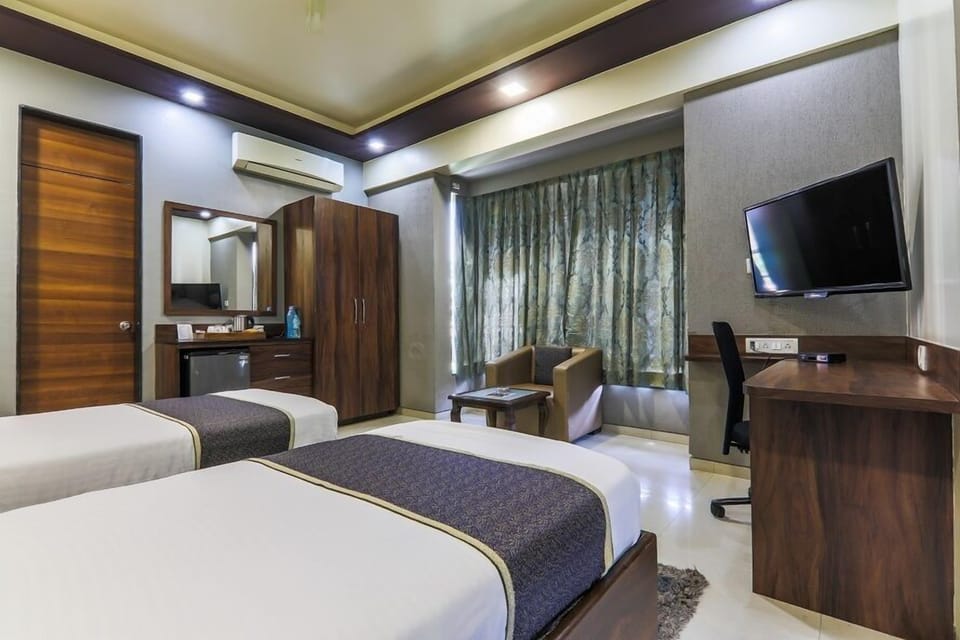 Flat-screen TV