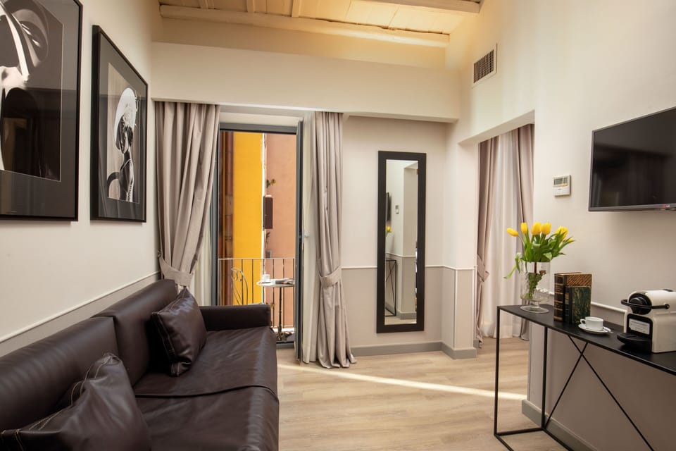 Family Room | Minibar, in-room safe, soundproofing, cribs (free)