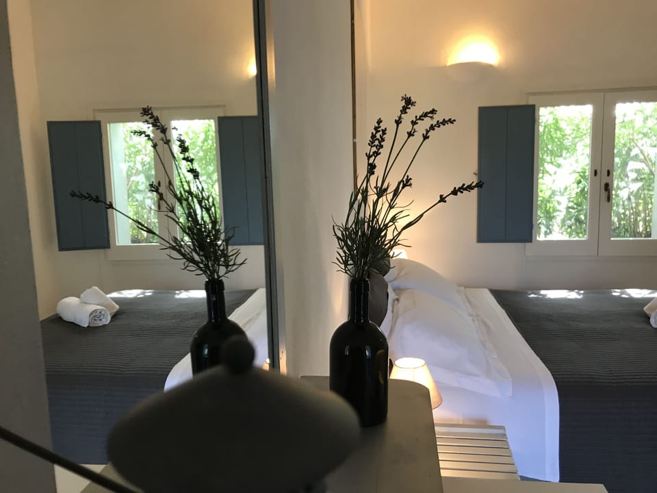 Comfort Apartment, 1 Bedroom, Garden View | 1 bedroom, Egyptian cotton sheets, down comforters