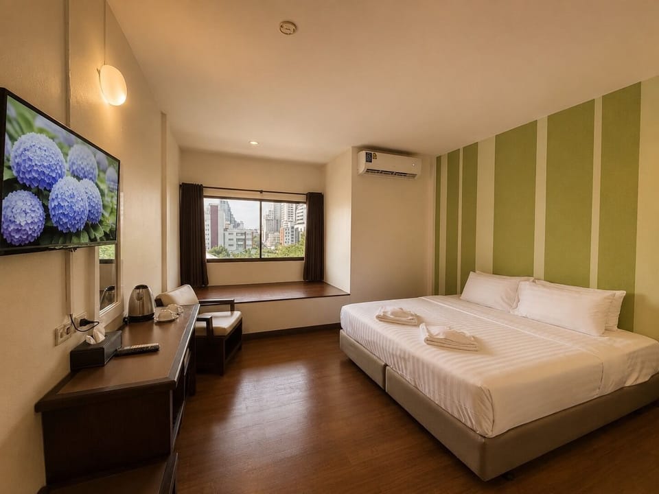 Superior Double or Twin Room, 1 Bedroom | Minibar, in-room safe, desk, free WiFi