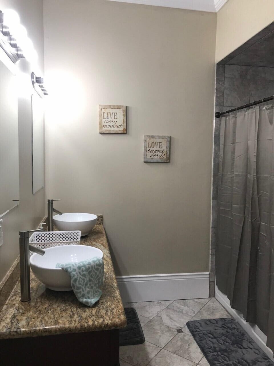 Superior Double Room, Private Bathroom (Trolley Stop Executive) | Bathroom
