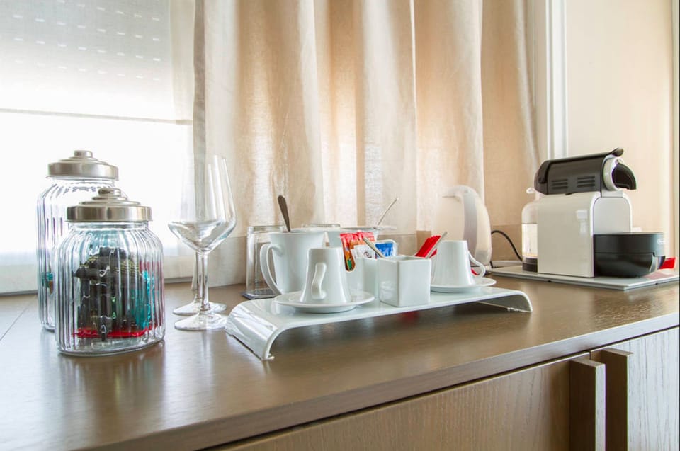 Triple Room (Rolex) | Coffee and/or coffee maker