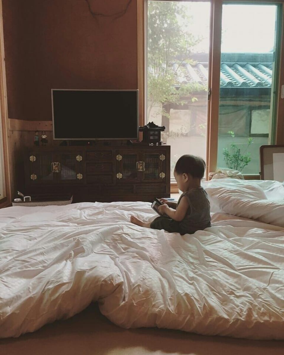 Traditional Room (Ondol) | Premium bedding, soundproofing, free WiFi