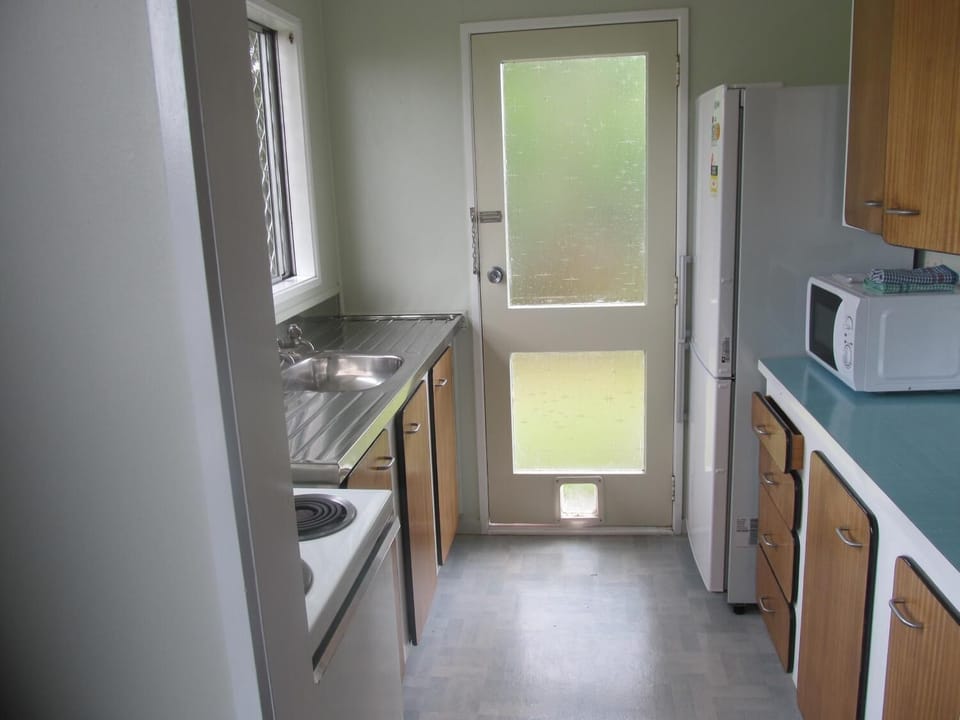 Fridge, microwave, stovetop, electric kettle