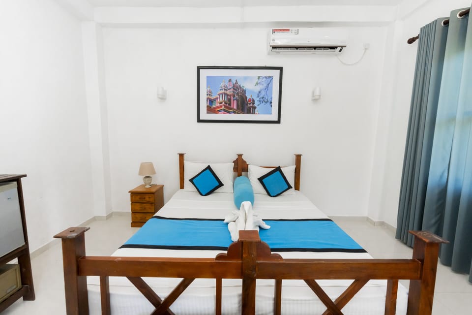 Standard Room | In-room safe, desk, blackout drapes, free WiFi