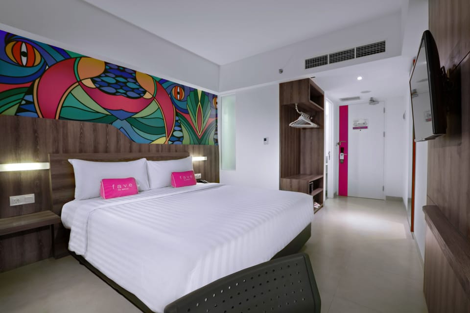 In-room safe, desk, iron/ironing board, free cribs/infant beds