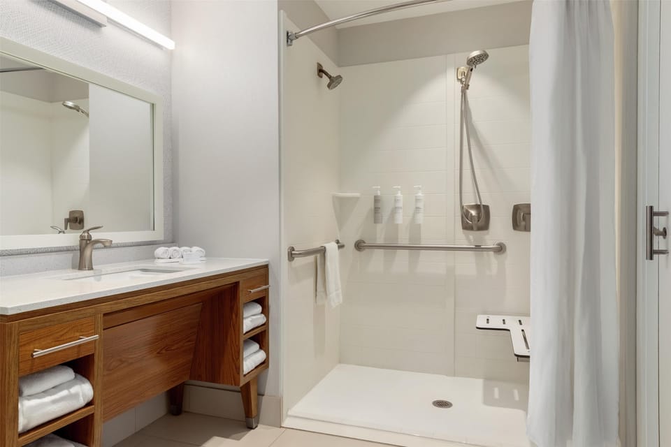 Bathroom shower