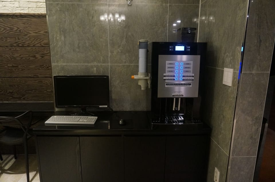 Vending machine