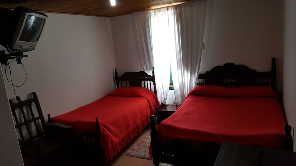 Superior Double Room | Desk, laptop workspace, free WiFi, bed sheets