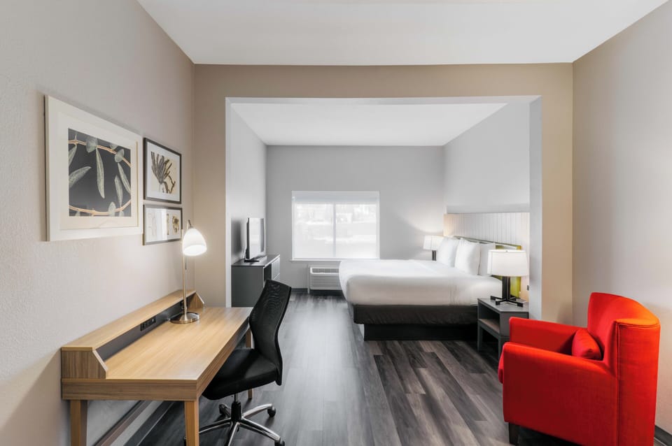 In-room safe, desk, iron/ironing board, free cribs/infant beds