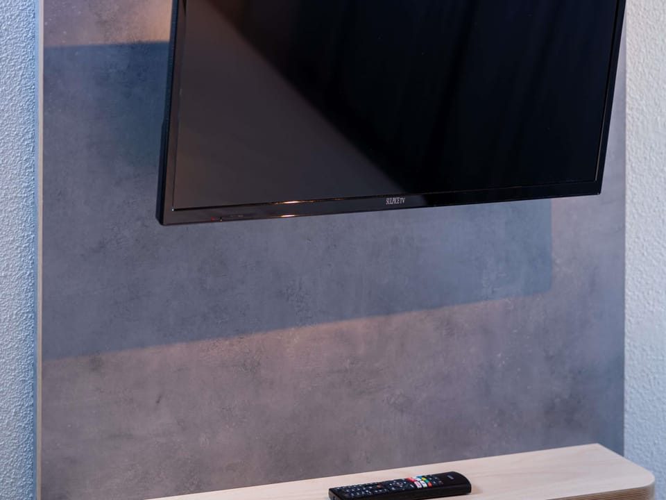 Twin Room, 2 Twin Beds | 1 bedroom, desk, soundproofing, free WiFi