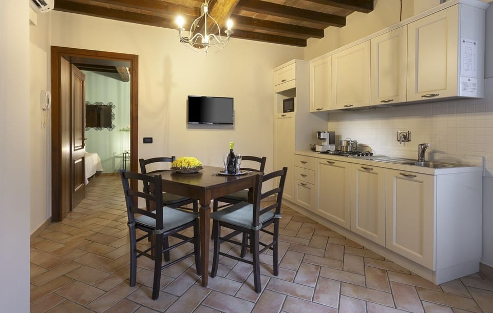 Apartment, 1 Bedroom, Accessible | Private kitchen | Full-size fridge, microwave, stovetop, espresso maker