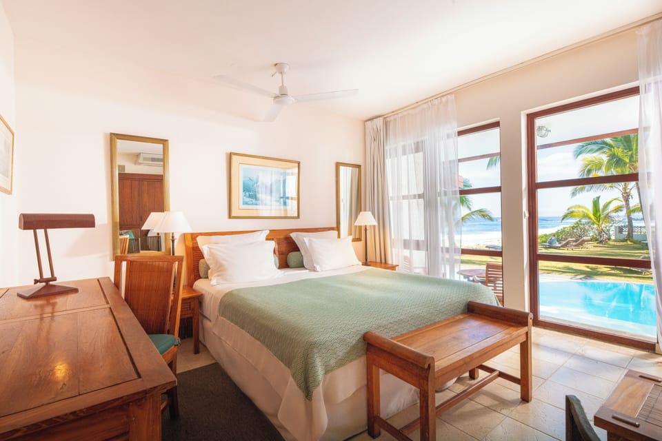 Superior Double or Twin Room (With Pool Access) | Minibar, in-room safe, individually decorated, individually furnished