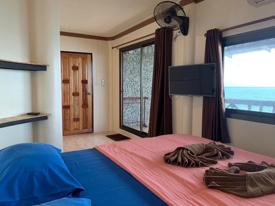 Sea View Air Conditioning Bungalow | Free WiFi