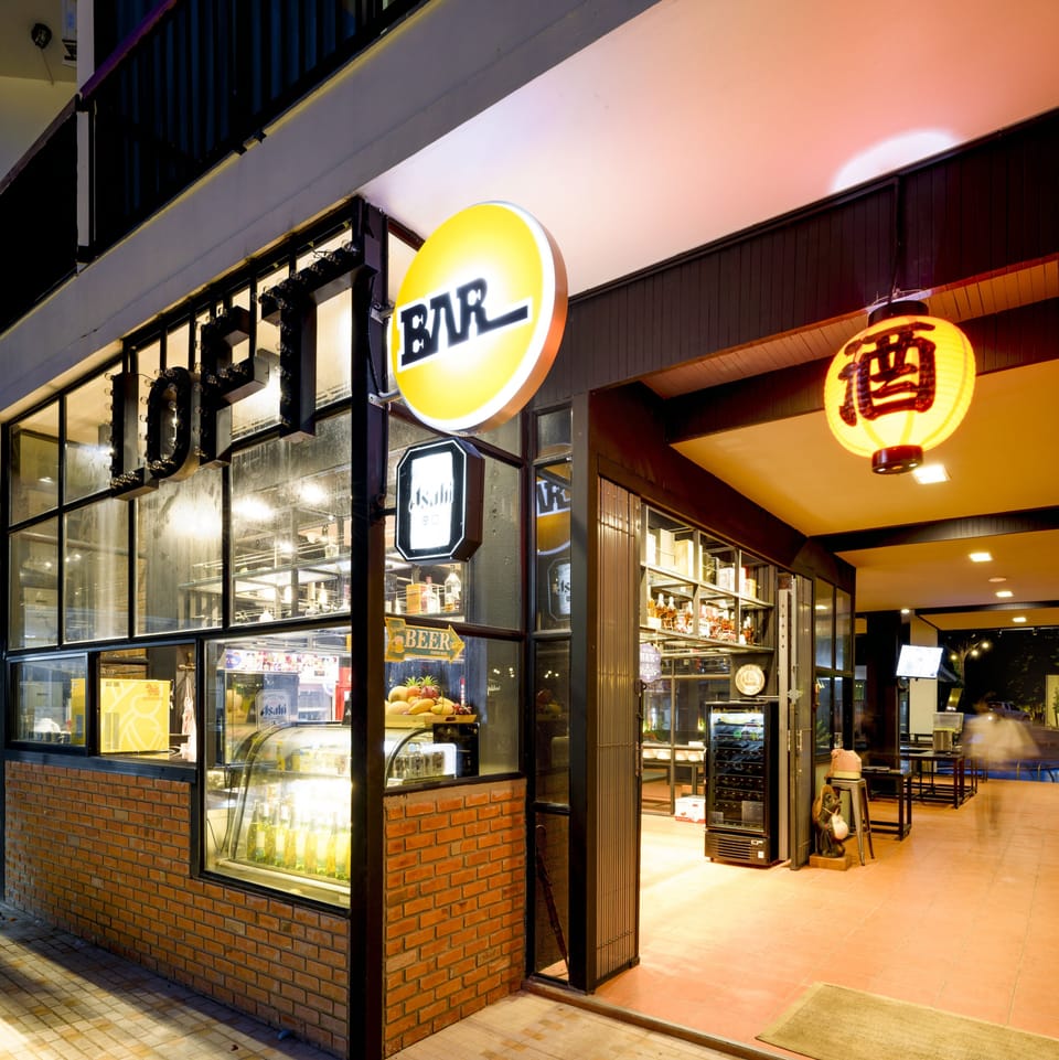 Food court