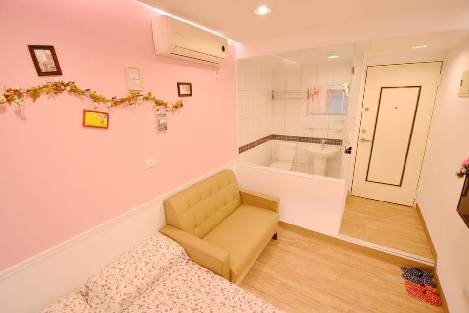 Standard Double Room | Individually decorated, desk, rollaway beds, free WiFi
