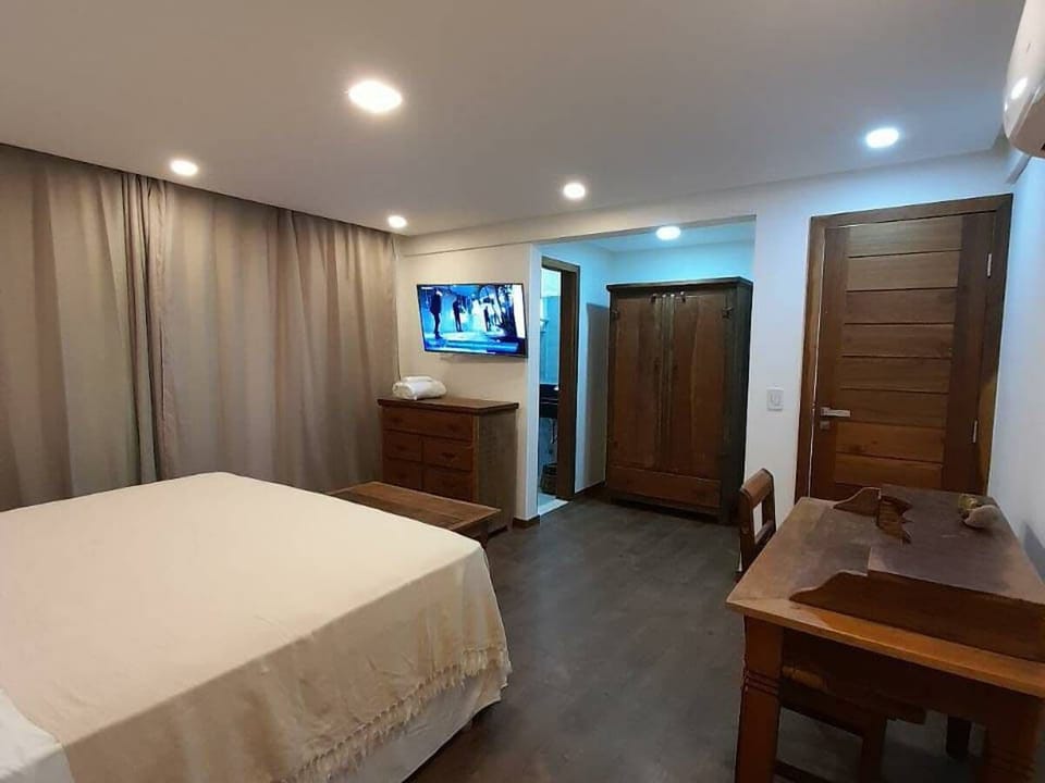 Deluxe Double Room, 1 Bedroom | Minibar, free WiFi, bed sheets