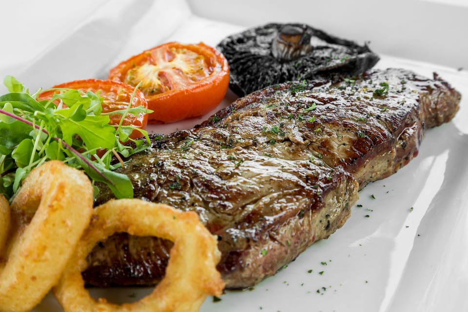 Standard Single Room, Ensuite | Restaurant