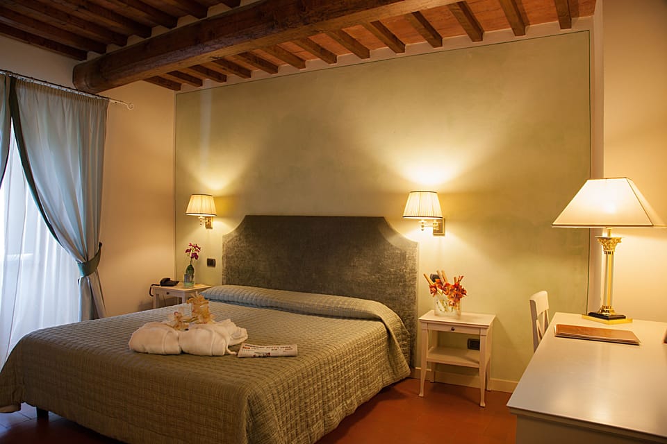 Standard Double Room | Minibar, in-room safe, individually furnished, desk
