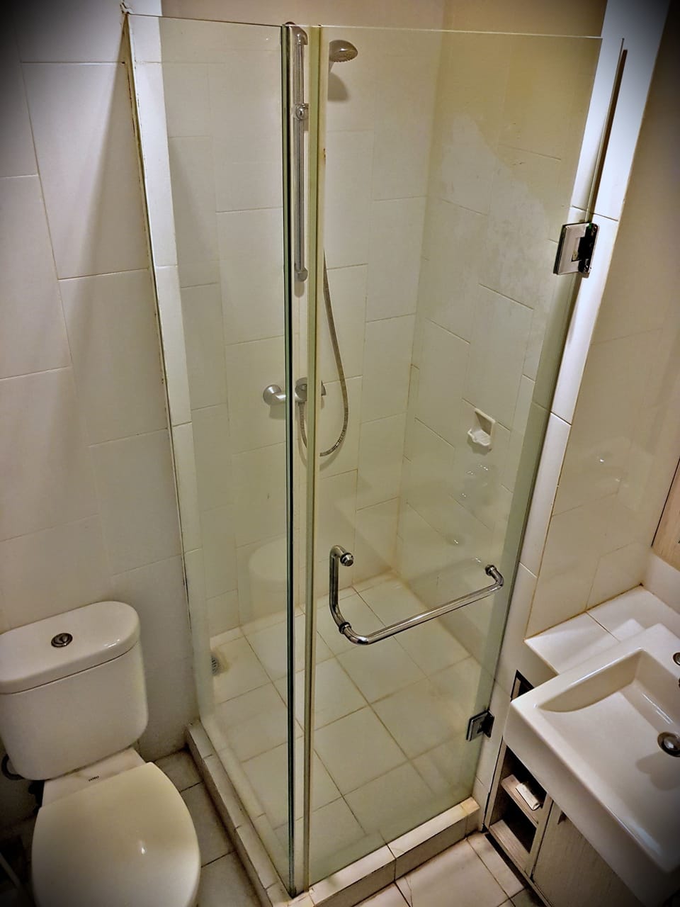 Shower, free toiletries, towels, soap