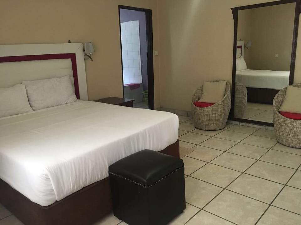 Standard Double Room | Desk, WiFi (free)