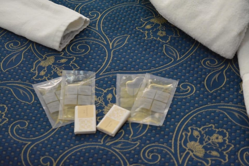 Room amenity