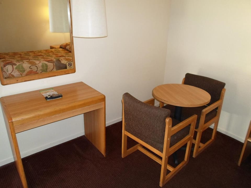 Desk, laptop workspace, blackout drapes, WiFi (surcharge)