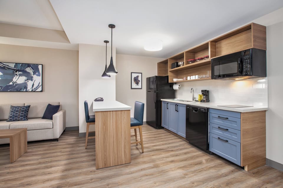 Suite, 1 Bedroom | In-room safe, desk, laptop workspace, iron/ironing board