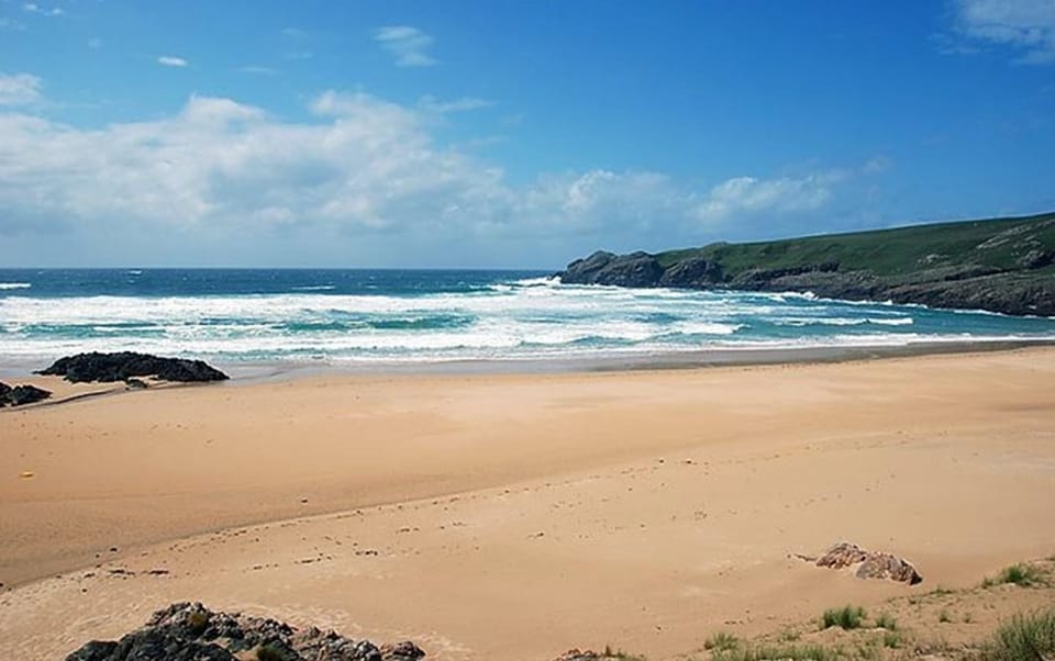 Classic Double Room, Ocean View | In-room safe, individually decorated, free WiFi, bed sheets