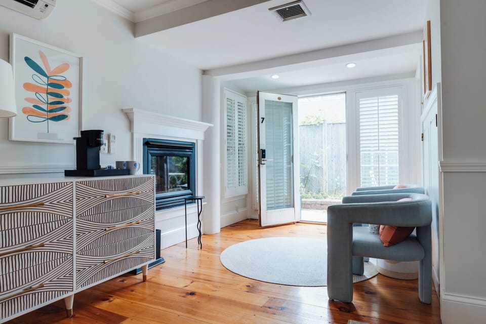 Deluxe Single Room | Egyptian cotton sheets, premium bedding, pillowtop beds