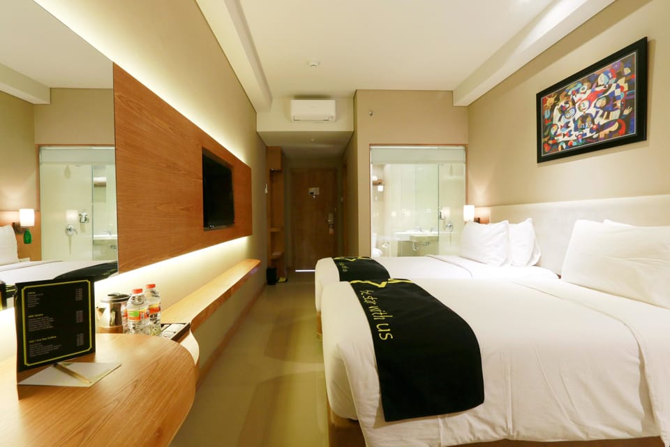 Relax Room | Blackout drapes, free WiFi, bed sheets