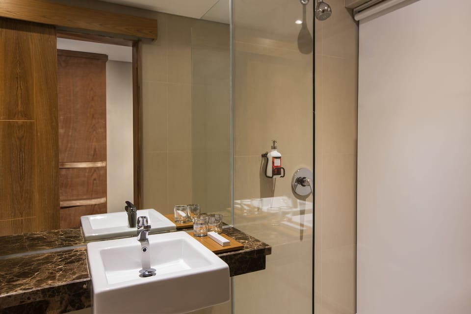 Star Sleep | Bathroom | Shower, free toiletries, slippers, towels