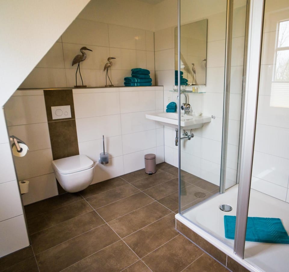 Double Room, Beachfront | Bathroom | Shower, free toiletries, hair dryer, towels