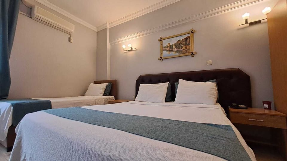 Premium bedding, minibar, desk, soundproofing