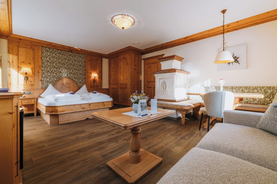 Family Suite, 2 Bedrooms | In-room safe, soundproofing, free cribs/infant beds, free WiFi