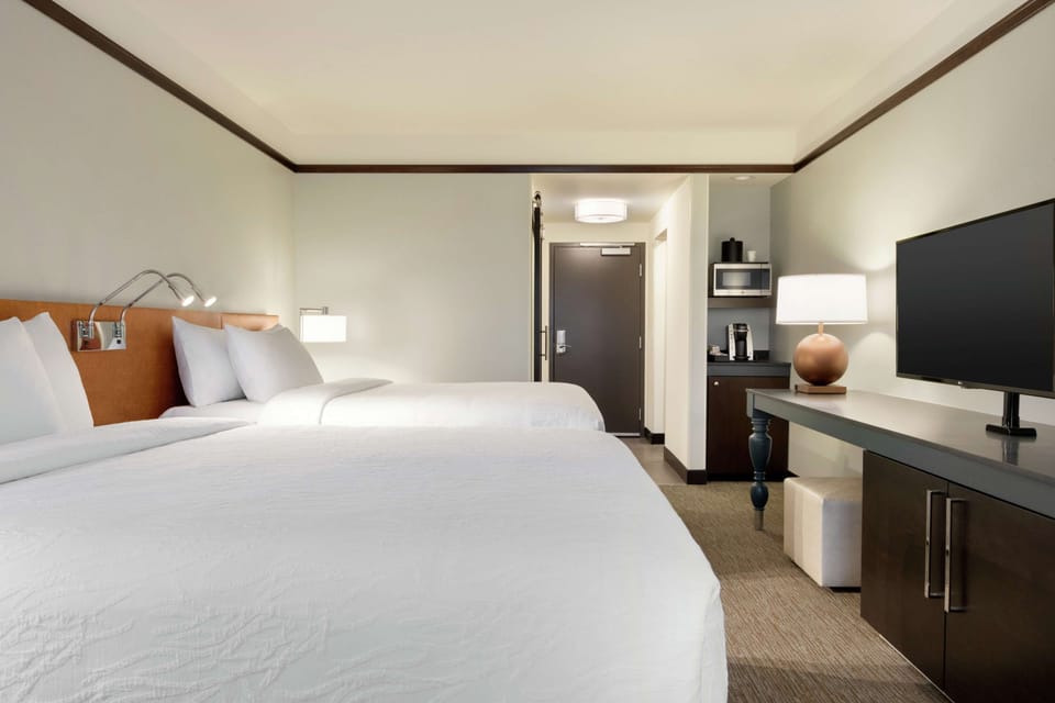 In-room safe, free cribs/infant beds, free WiFi, bed sheets