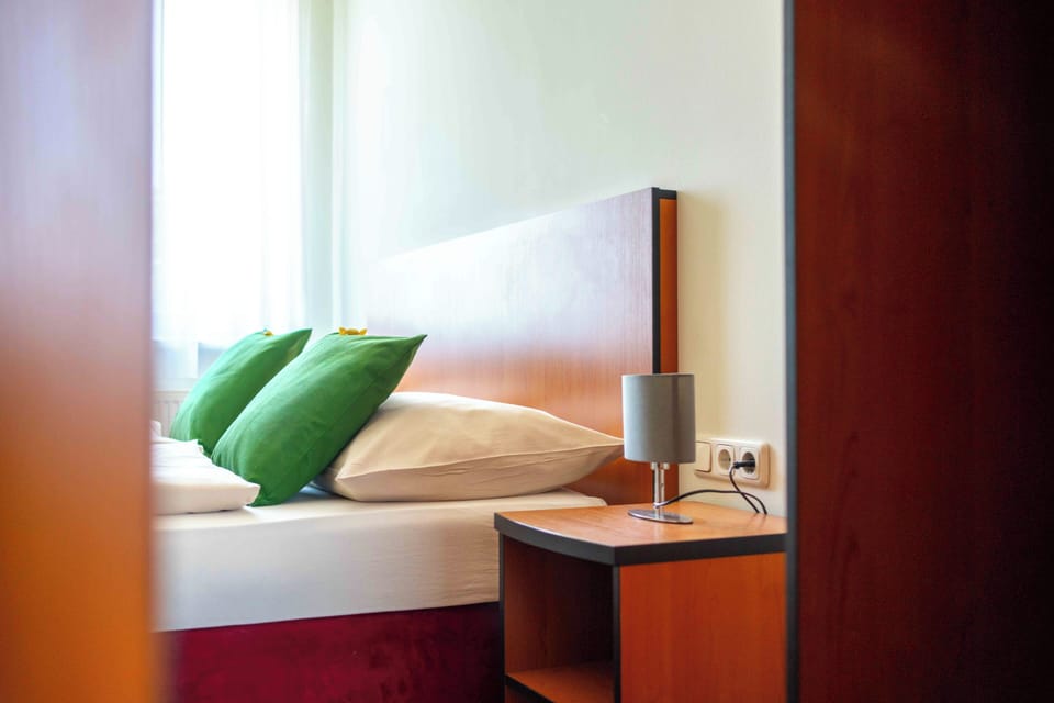 Desk, blackout drapes, WiFi (free), bed sheets