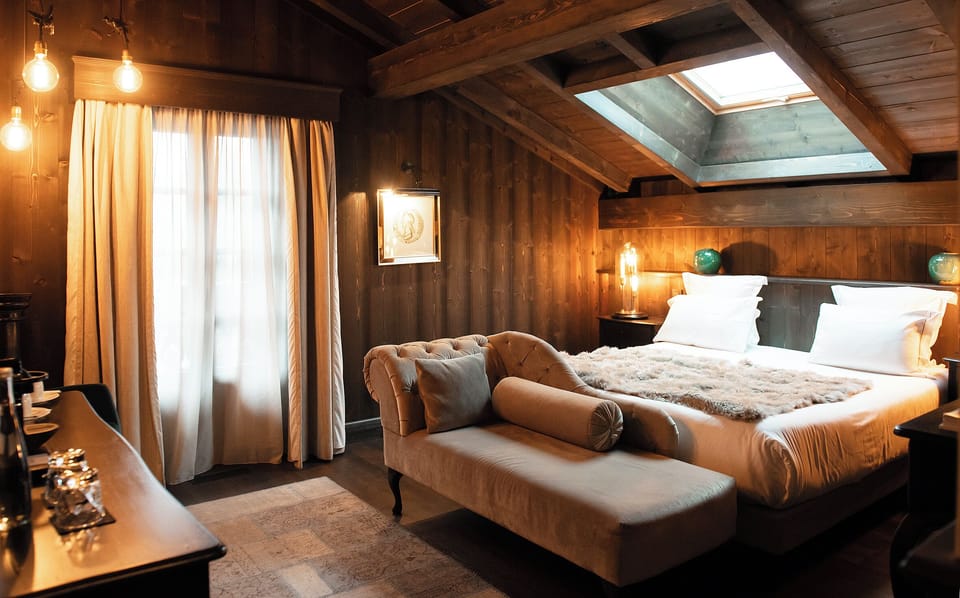 Comfort Double or Twin Room (Glacier) | Premium bedding, in-room safe, individually decorated