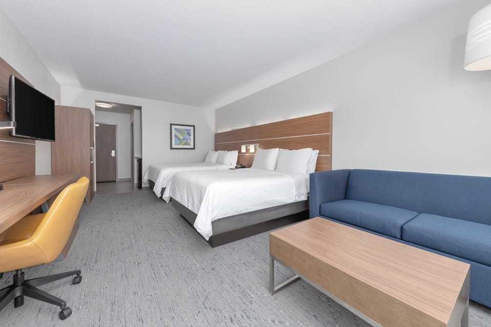 Suite, Multiple Beds | Premium bedding, Select Comfort beds, in-room safe, desk
