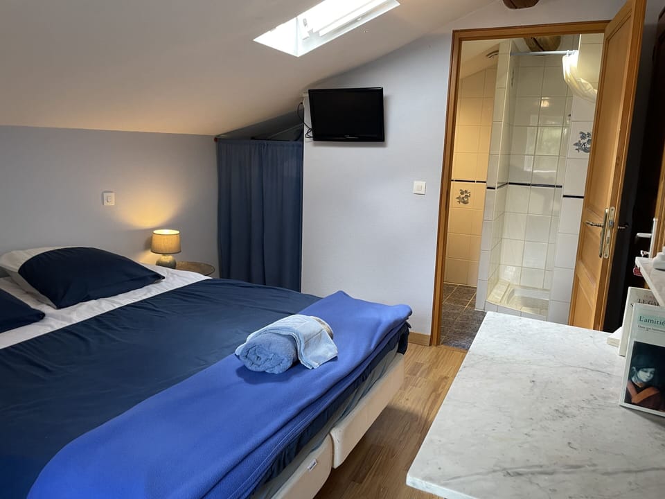 Double Room, Private Bathroom