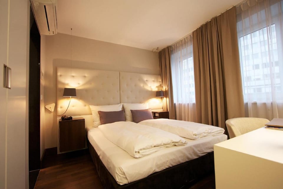 Minibar, in-room safe, desk, soundproofing