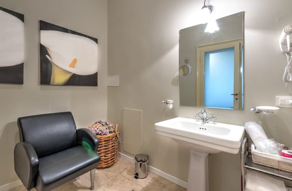 Free toiletries, hair dryer, bidet, towels